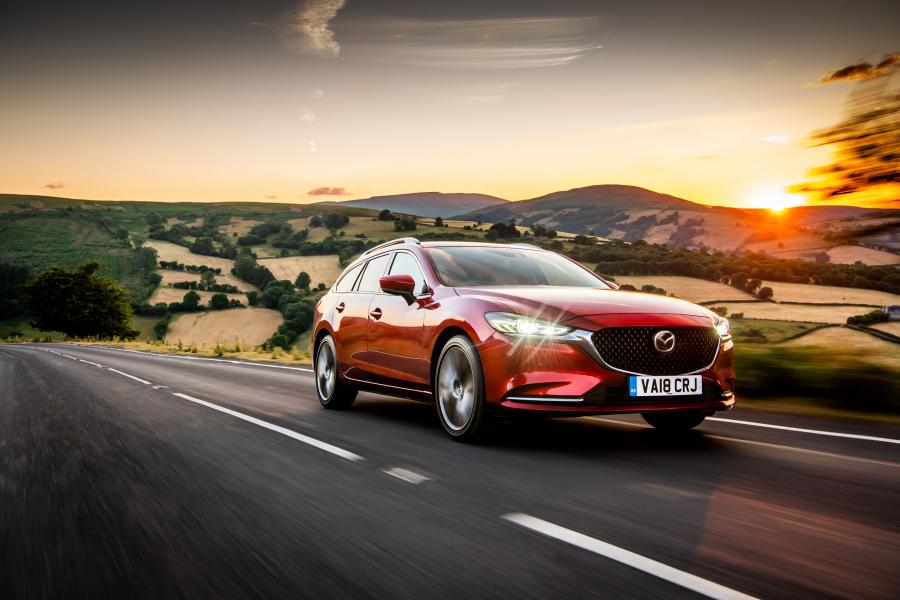  Mazda6 Tourer (GJ) 2018 года  (UK) (фото 8 из 38)